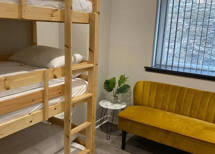 بيت شباب Just Sleep At Matrix