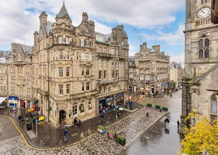 Historic In Royal Mile *