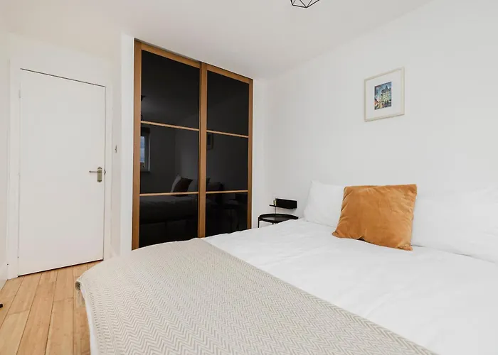 Joivy Welcoming Flat Near Park Apartment Edinburgh