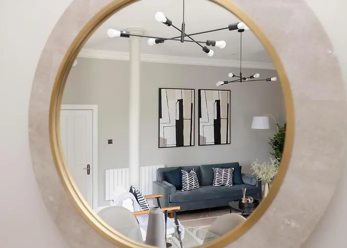 Castle View In The Heart Of Historic Old Town Apartment