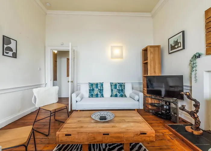 Large Super 3 Bed -princes Street, Parking Appartement Édimbourg