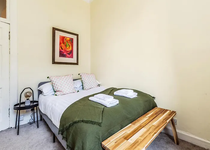 Large Super 3 Bed -princes Street, Parking Édimbourg