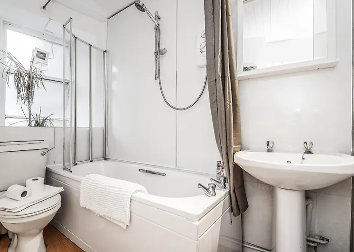 Apartmán Cozy 2 Bed With Great View - Parking