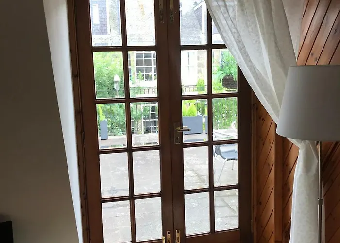 Stylish With Private Roof Terrace * Edinburgh
