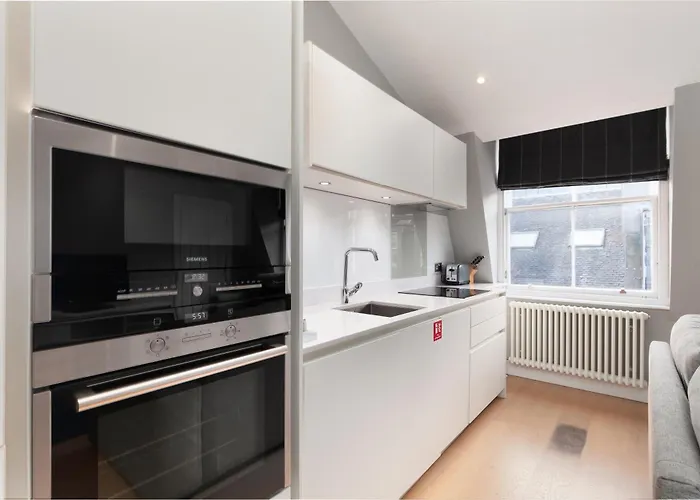 Destiny Scotland - Hill Street * Edimburgo