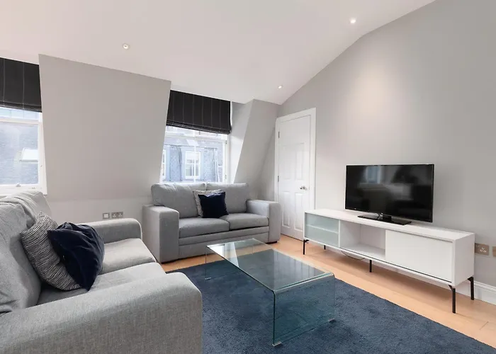 Destiny Scotland - Hill Street *