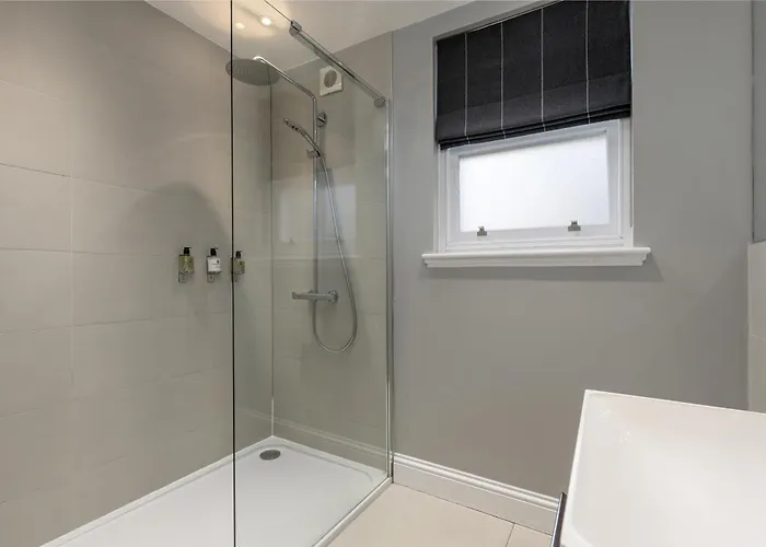 Destiny Scotland - Hill Street *