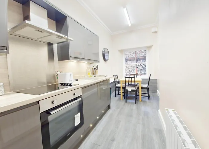 Backpackers - Over 18s Only Edinburgh