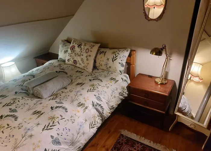 Stunning 5br Royal Mile Penthouse إدنبرة