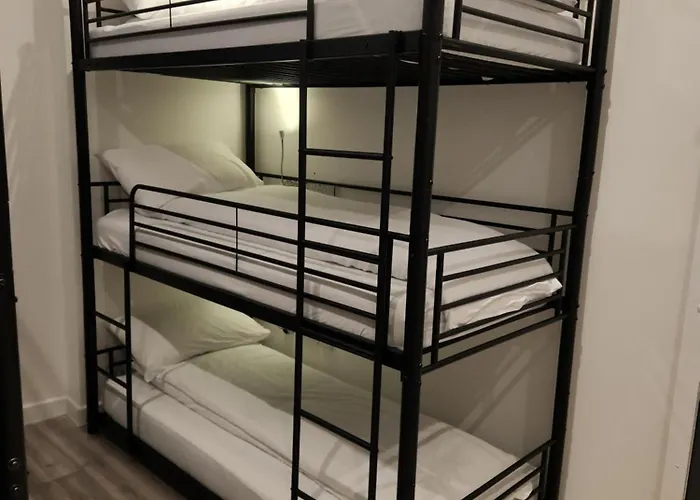 بيت شباب Just Sleep At Matrix