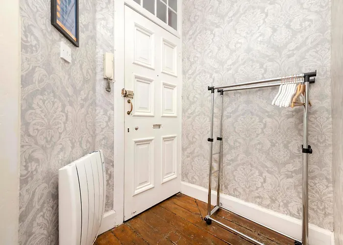 Joivy Classy Near Castle * إدنبرة