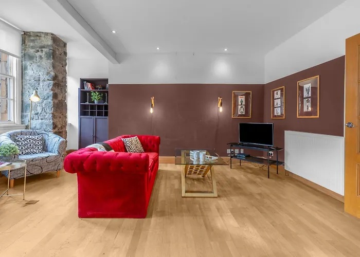 Old Town Romantic Getaway *