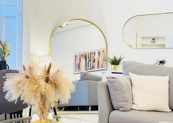 Deluxe Centre * Εδιμβούργο