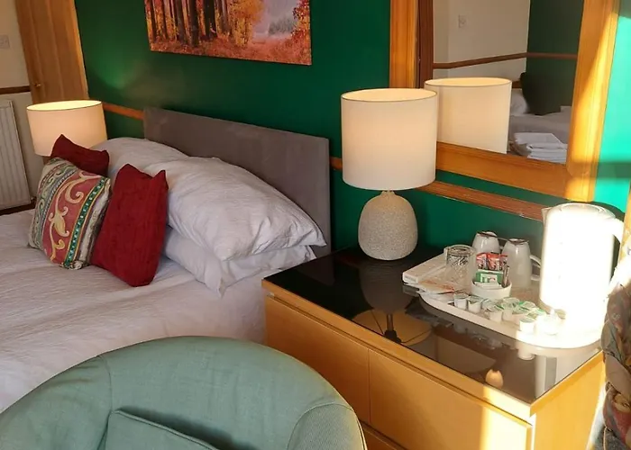 Another Bed & Breakfast 4*