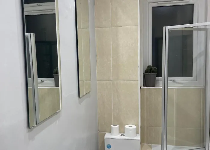 شقة Entire Victorian House 2br - 4 Guests