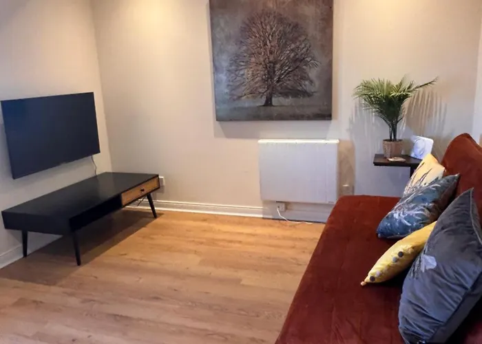 The Shore Modern 2 Bedroom