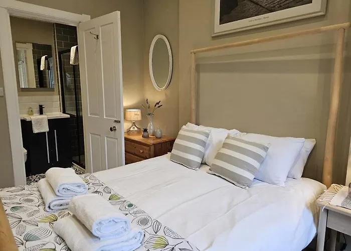 Lägenhet Two-bed In Vibrant Stockbridge,