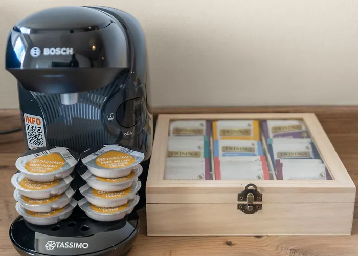 Διαμέρισμα 2 Bedroom Flat On Ground Floor In With Parking *