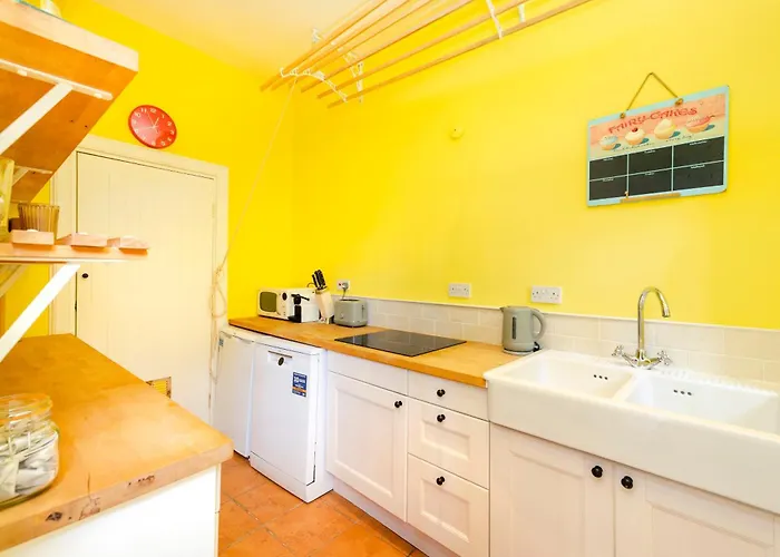 Stylish 1-bedroom אדינבורו