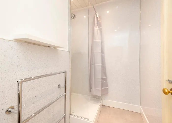 Apartmán Joivy Gorgeous 2-bed Flat Near Castle *