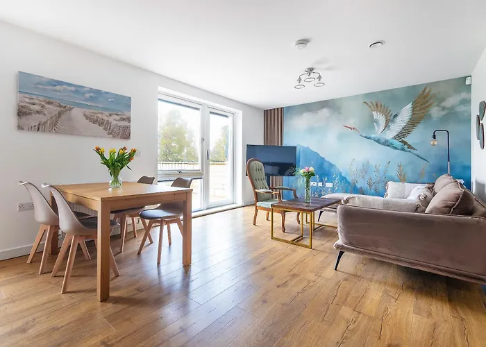 Beautiful Meadowbank With On-street Parking * Эдинбург