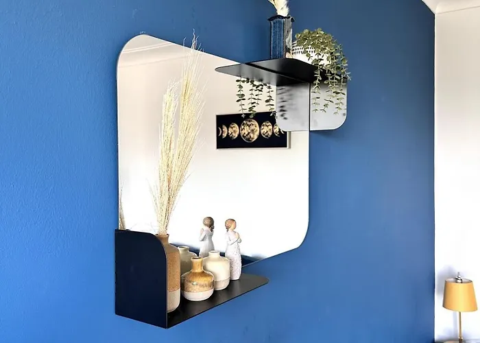 Дом отдыха Kaimes Kip Stylish Five Bedroom