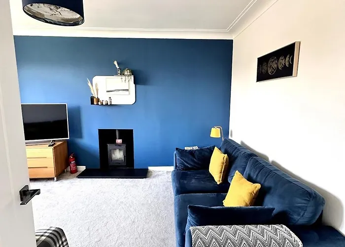 Kaimes Kip Stylish Five Bedroom Эдинбург