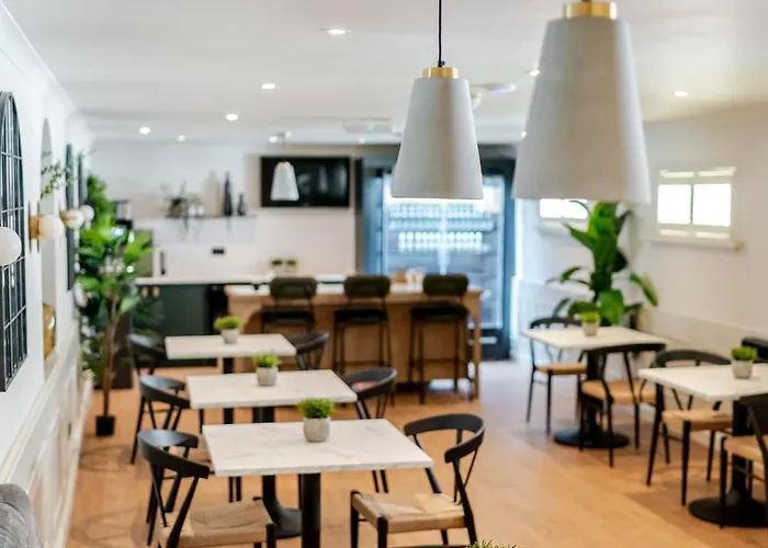 Grove House 4* Edinburg