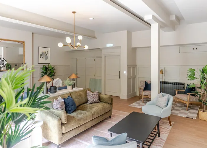 Grove House 4* Edinburg