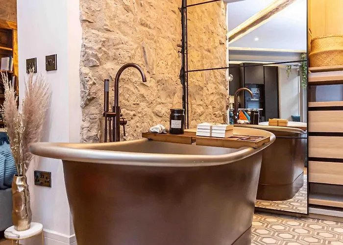 Canon Cave شقة إدنبرة