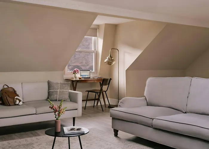 Thistle Royal Garden 公寓式酒店 4*