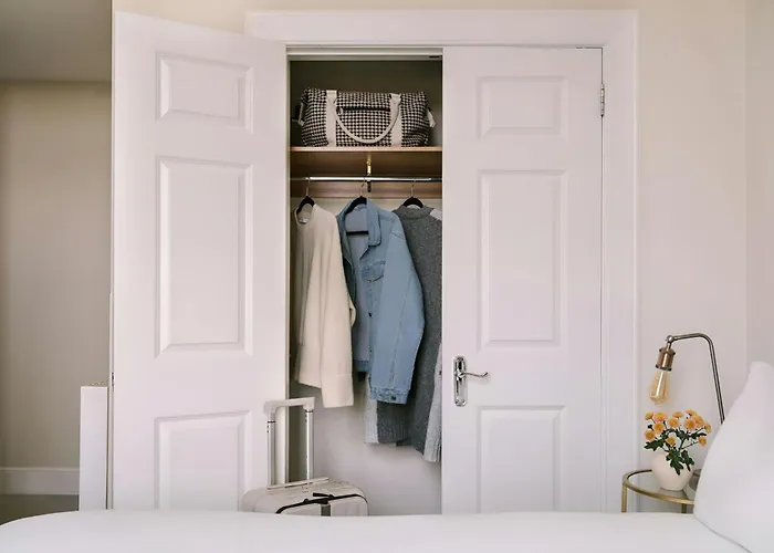 Thistle Royal Garden