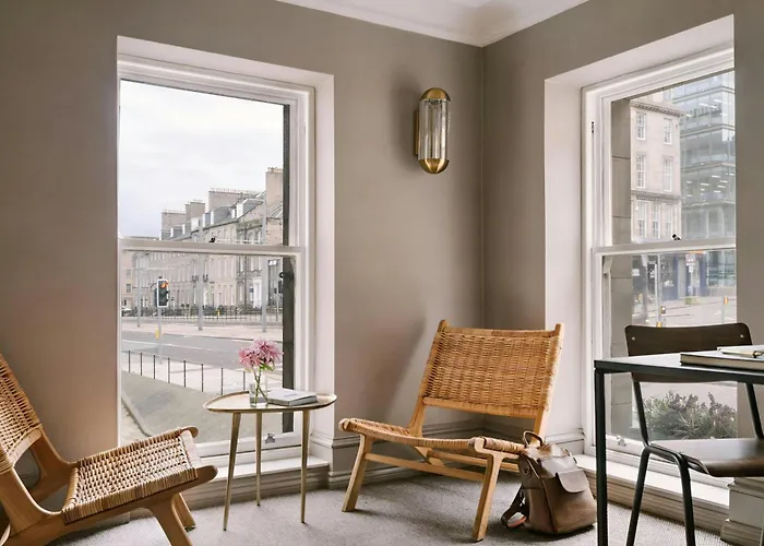 Appart hôtel Thistle Royal Garden 4*