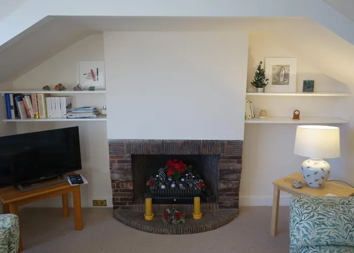 Sophisticated In Centre Apartament