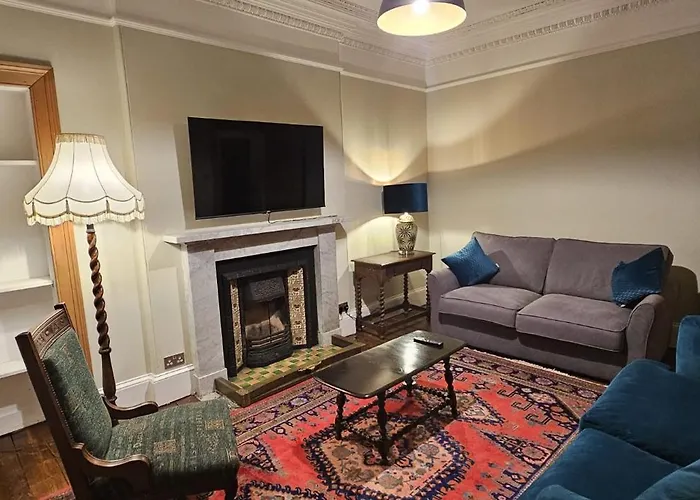 Apartment Cosy 2 Bedroom Flat-castle View *