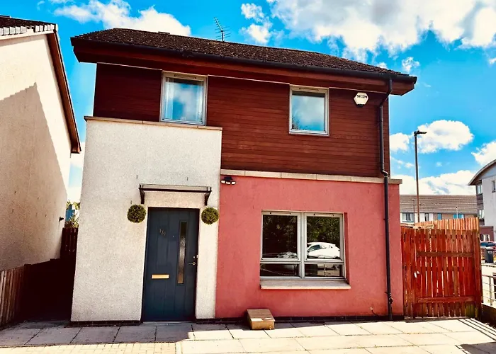 Nyaraló Three Bedroom House *