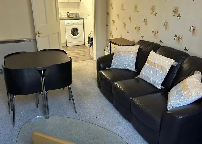 Central, Cafe Society Around The Corner, Barony Street * إدنبرة