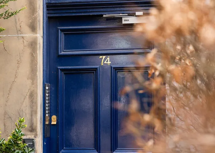 Bright 1 Bedroom Near Centre *