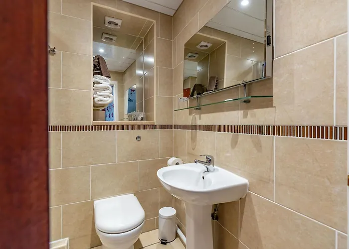 The Gifford Гостевой дом