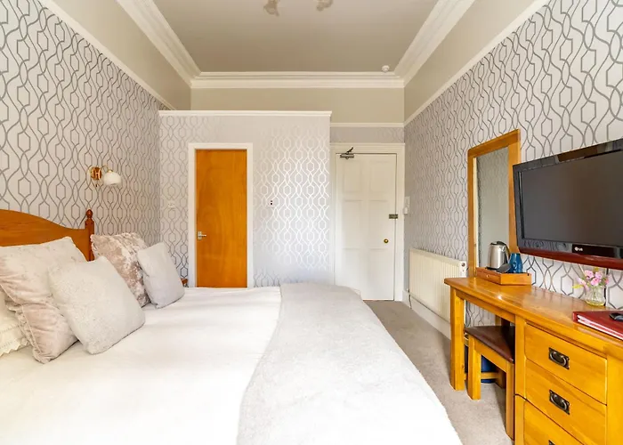 Гостевой дом The Gifford