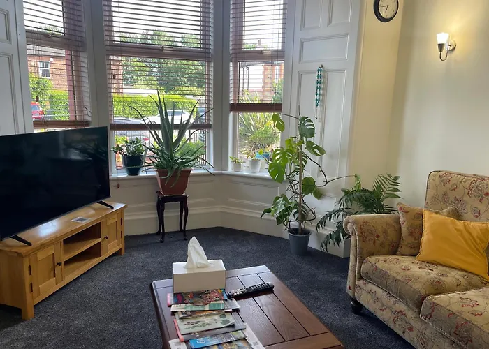 Entire Victorian House 2br - 4 Guests *