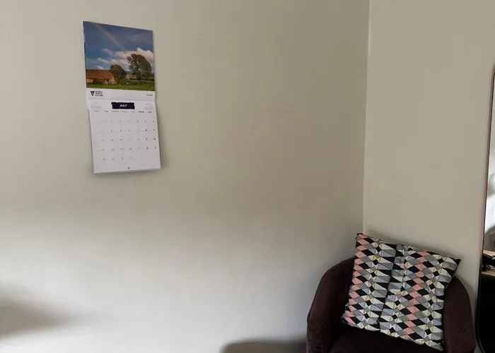 Stylish Canal-side Retreat In