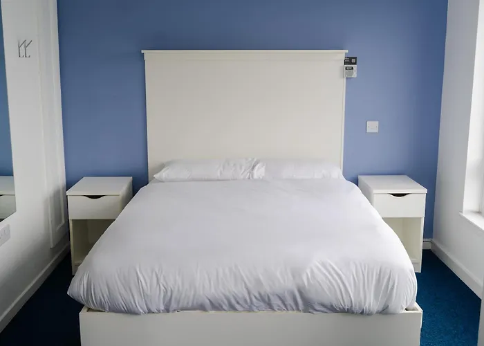 Destiny Student - Murano * אדינבורו