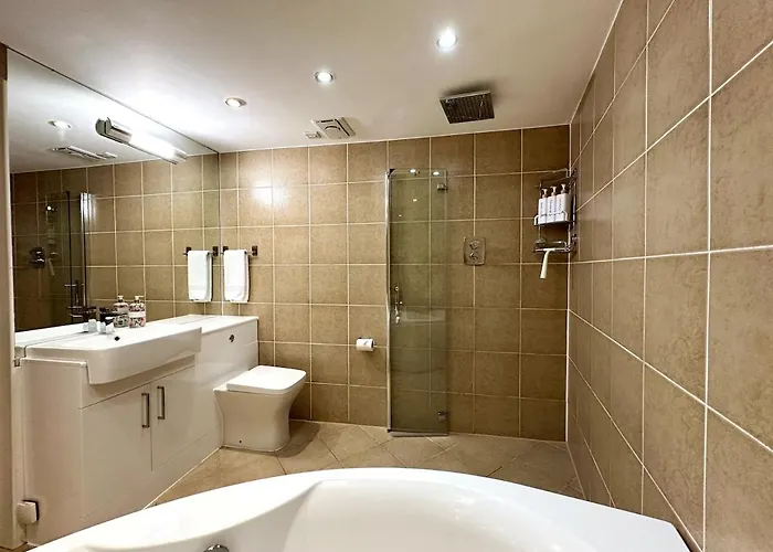 Stylish 2br - Walk To Attraction * Edinburgh