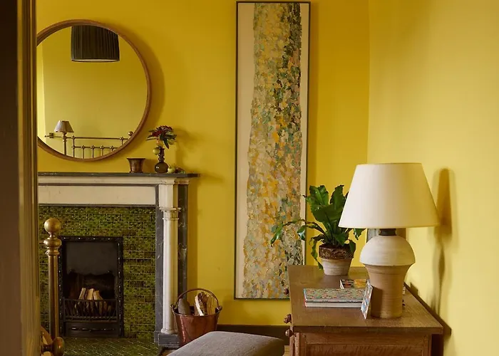 Holiday home Elegant Georgian Retreat With Views Of Arthurs Seat *