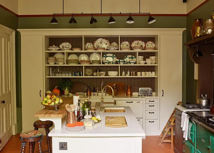 Elegant Georgian Retreat With Views Of Arthurs Seat Holiday home Edinburgh