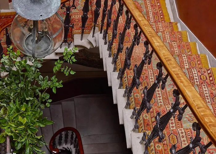 Holiday home Elegant Georgian Retreat With Views Of Arthurs Seat Edinburgh