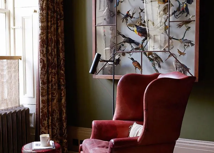 Elegant Georgian Retreat With Views Of Arthurs Seat Edinburgh