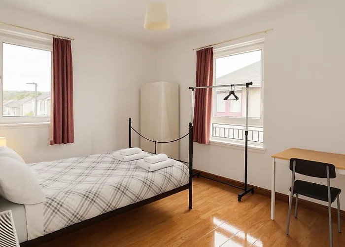 Spacious 3 Bedroom Flat * Edynburg