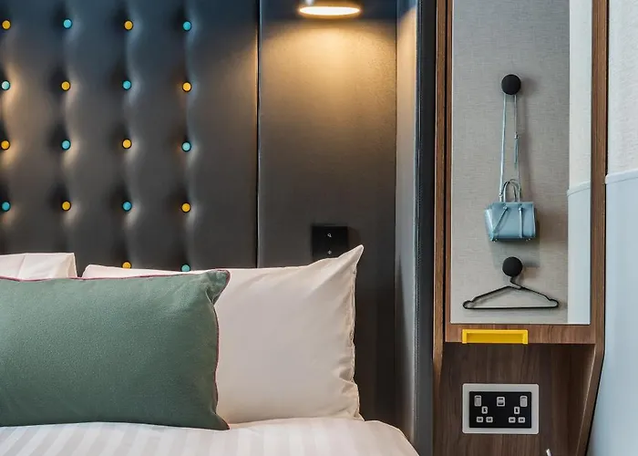 Hotell Point A Haymarket 3*